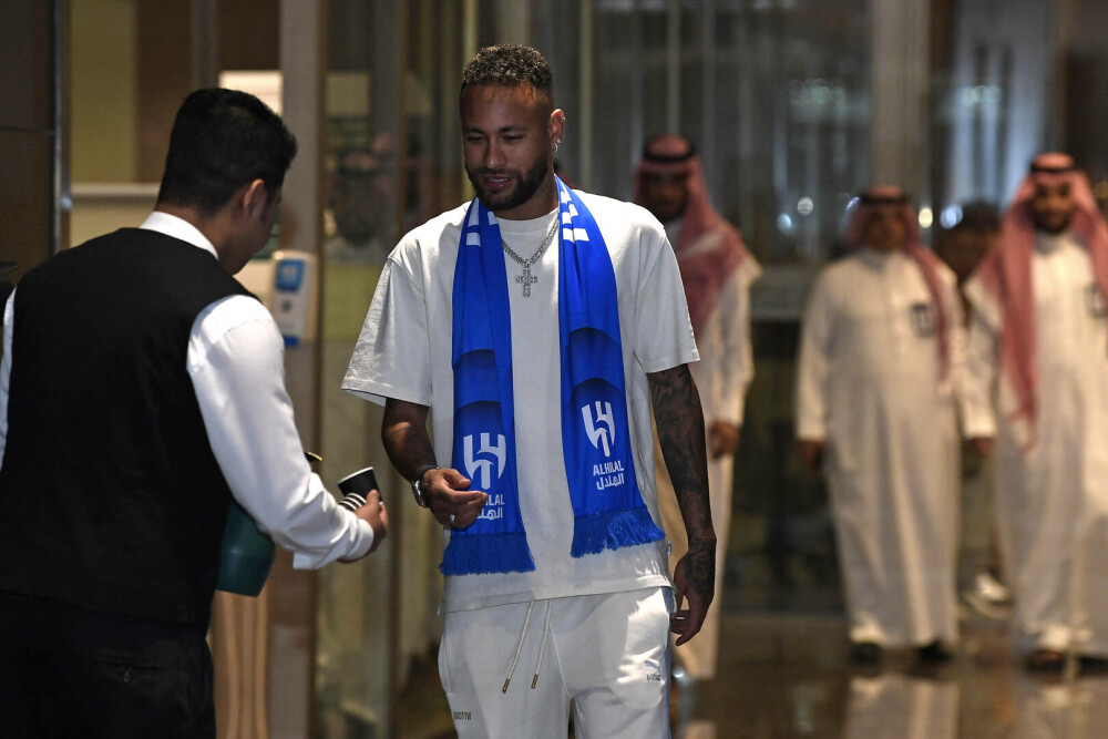 Neymar a fost primit ca un rege în Arabia Saudită, în ajunul prezentării la Al-Hilal. FOTO - Imaginea 3