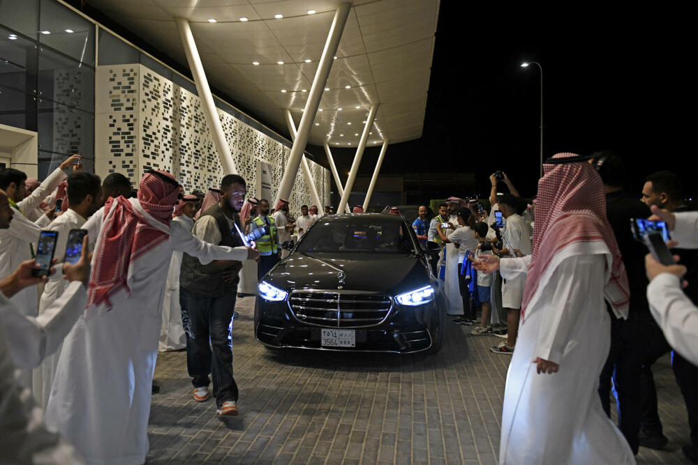 Neymar a fost primit ca un rege în Arabia Saudită, în ajunul prezentării la Al-Hilal. FOTO - Imaginea 6