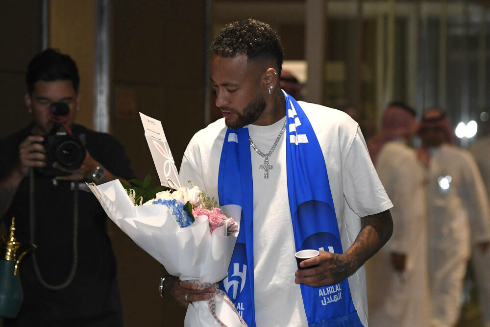 Neymar a fost primit ca un rege în Arabia Saudită, în ajunul prezentării la Al-Hilal. FOTO - Imaginea 8