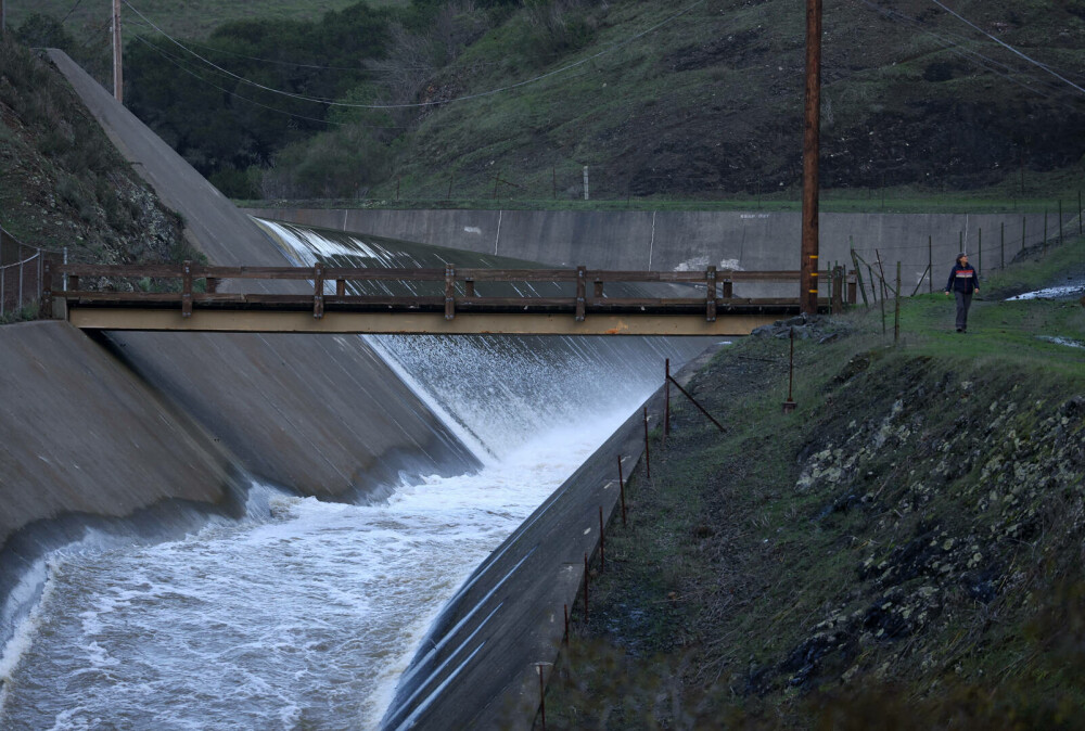 Atenţionare de călătorie pentru SUA: Stare de urgenţă în sudul statului California, din cauza furtunii tropicale Hillary - Imaginea 2