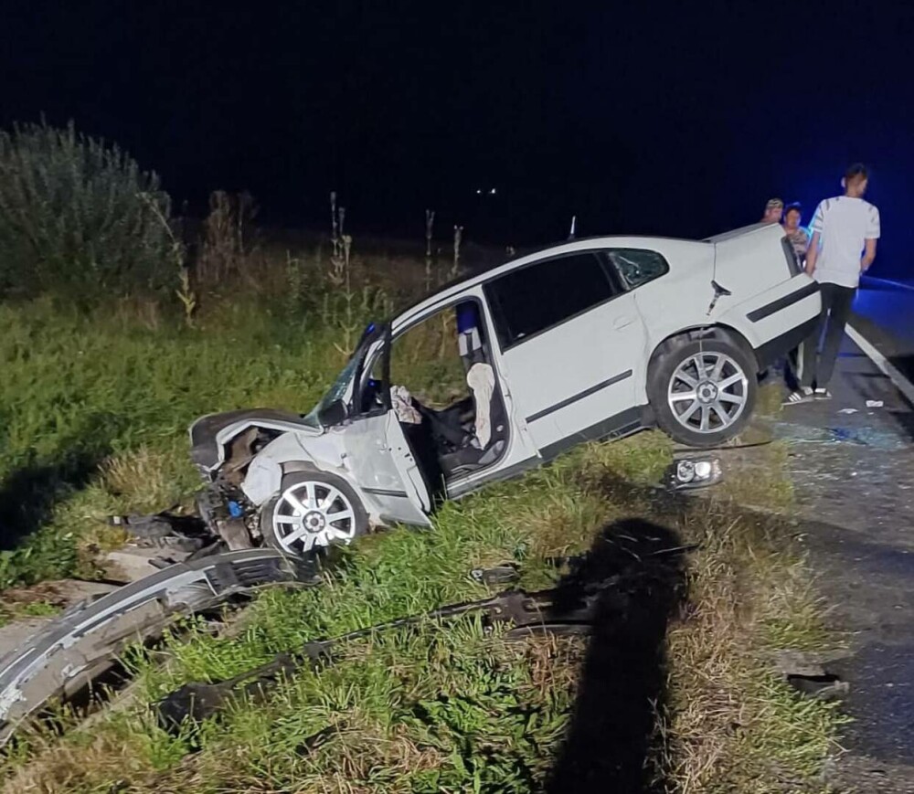 Accident cu patru victime pe DN 76. Unul dintre șoferi, un poliţist, este în comă | FOTO - Imaginea 3