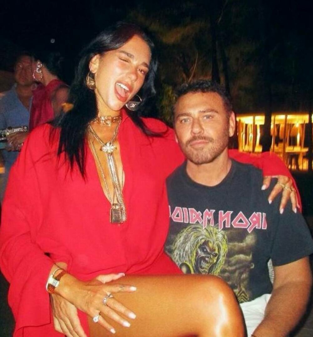 Dua Lipa a apărut „în franjuri” la o cină privată din New York. Și-a afișat silueta de invidiat - Imaginea 72