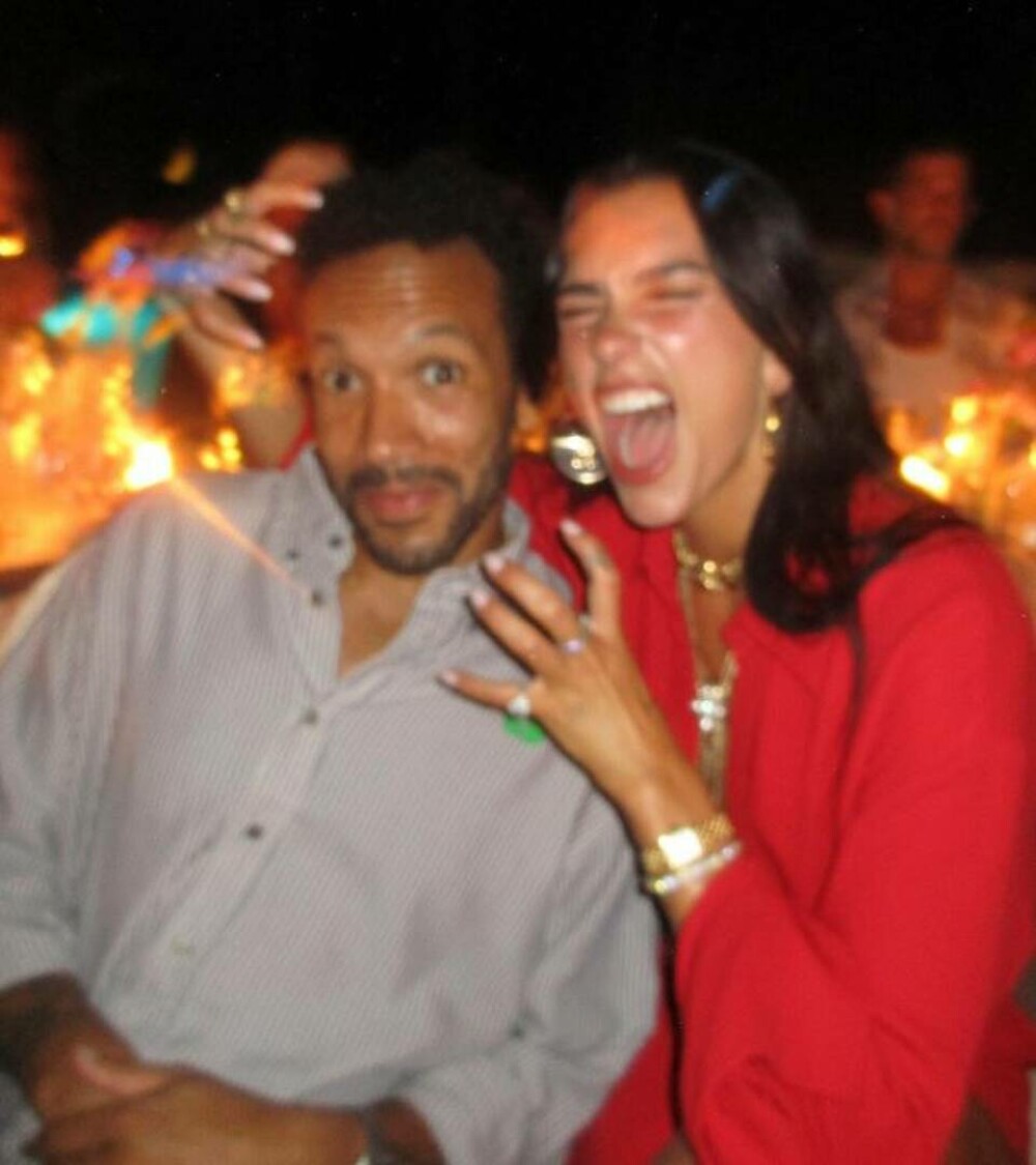 Dua Lipa a apărut „în franjuri” la o cină privată din New York. Și-a afișat silueta de invidiat - Imaginea 71