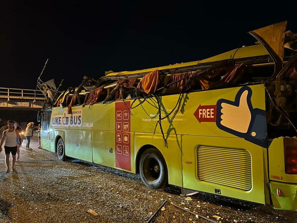 Un autocar cu 45 de pasageri a fost implicat într-un accident, în Constanța. A fost activat planul roșu de intervenție - Imaginea 14