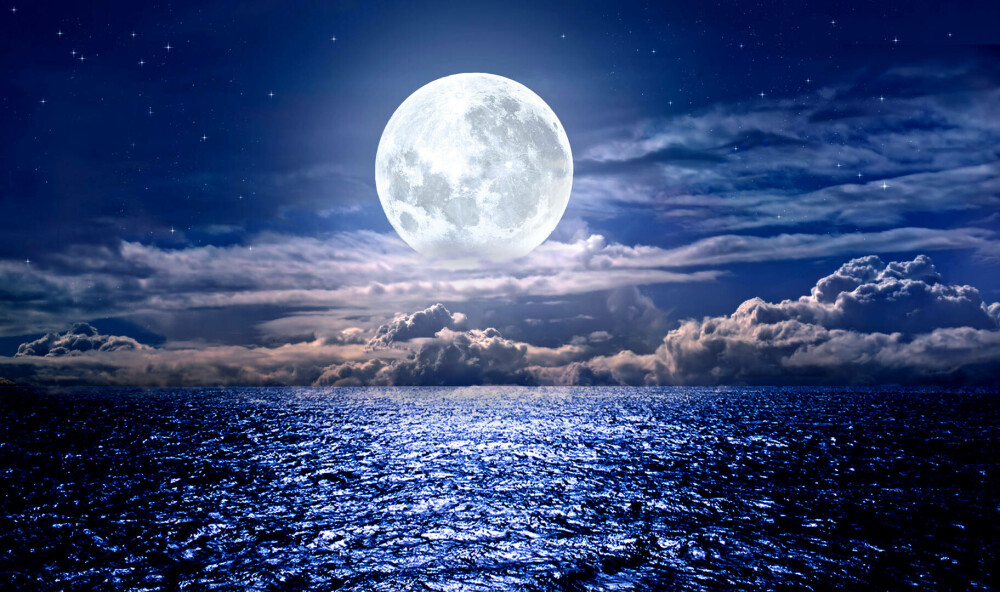 Superluna sau Luna albastră, pe 30 august 2023. De ce este cea mai mare și mai strălucitoare lună plină din an - Imaginea 1