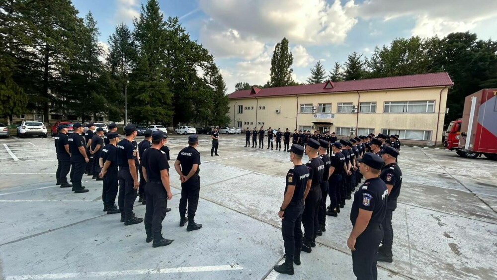 Alți 56 de pompieri români merg să ajute la stingerea incendiilor în Grecia - Imaginea 3