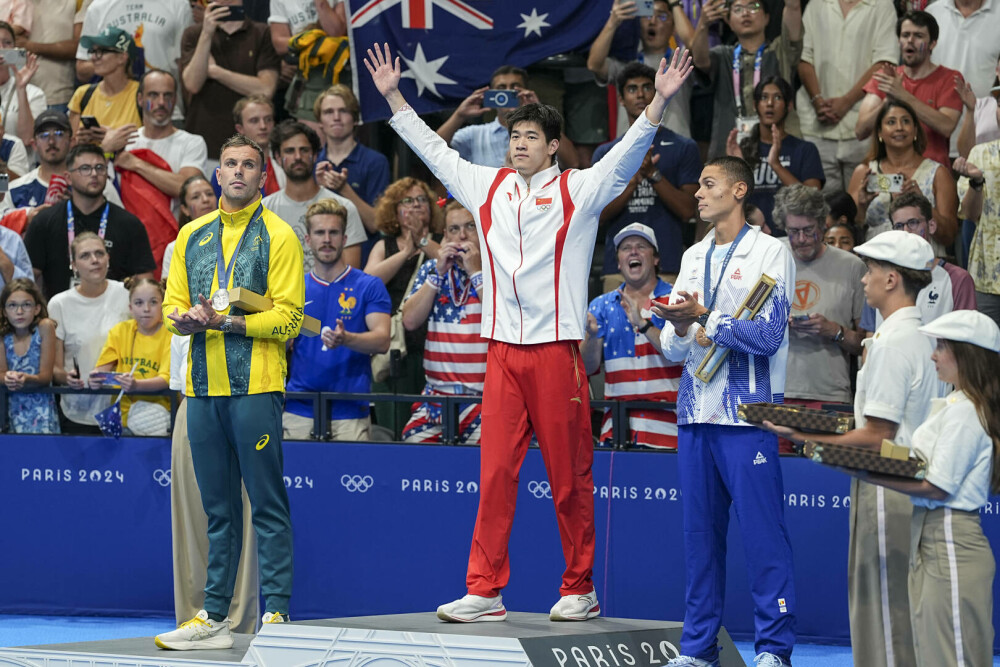 David Popovici a câștigat bronzul la 100 m liber, la Jocurile Olimpice de la Paris. A fost cea mai rapidă finală din istorie - Imaginea 38