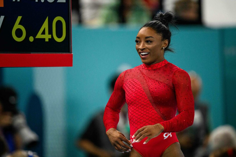 Gimnasta Simone Biles a câştigat aurul olimpic şi în finală la sărituri, la Jocurile Olimpice de la Paris. FOTO - Imaginea 5