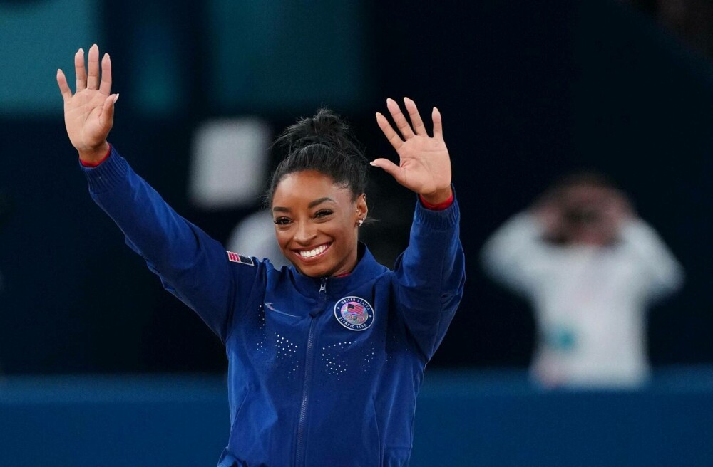 Gimnasta Simone Biles a câştigat aurul olimpic şi în finală la sărituri, la Jocurile Olimpice de la Paris. FOTO - Imaginea 17