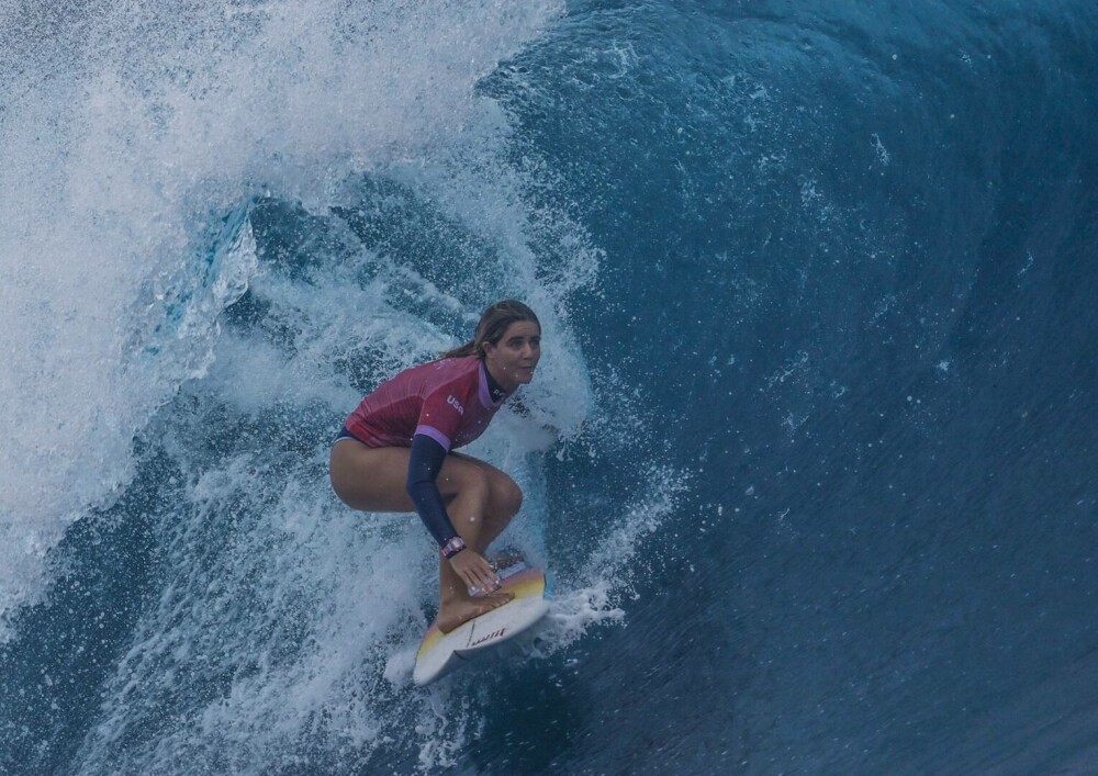 O balenă și-a făcut apariția la probele de surfing din Tahiti, de la Jocurile Olimpice 2024. FOTO - Imaginea 1