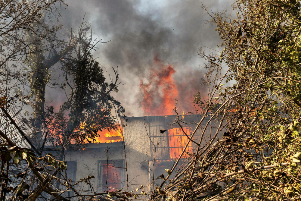 Imagini dramatice cu infernul din Grecia. Incendiile de vegetație sunt vizibile din spaţiu | GALERIE FOTO - Imaginea 24