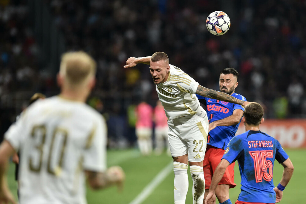 FCSB - Sparta Praga 2-3. Roș-albaștrii, eliminați din Champions League. Aventura continuă în Europa League | GALERIE FOTO - Imaginea 12