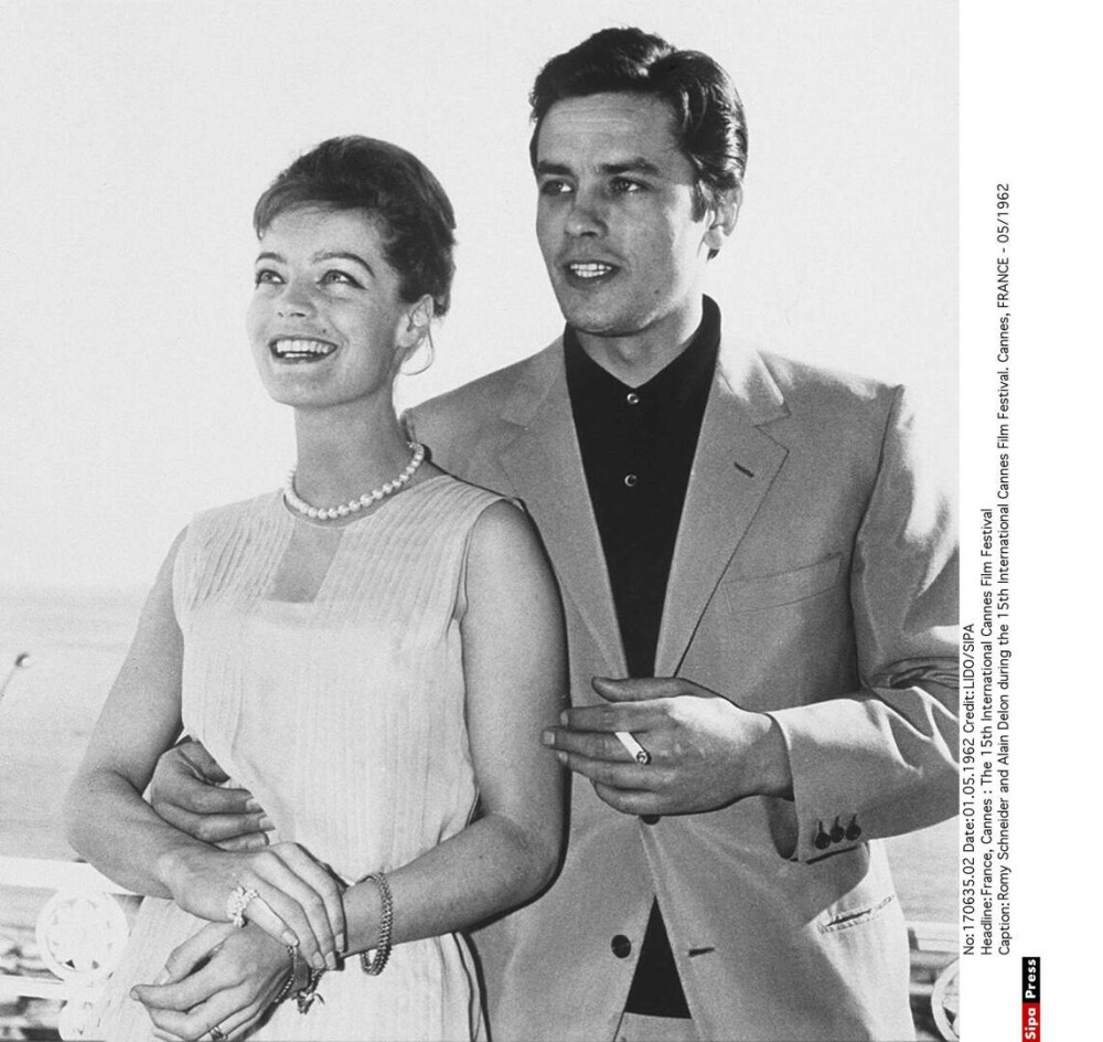 Alain Delon, monstru sacru al cinematografiei franceze. Viața secretă și marile iubiri. GALERIE FOTO - Imaginea 4