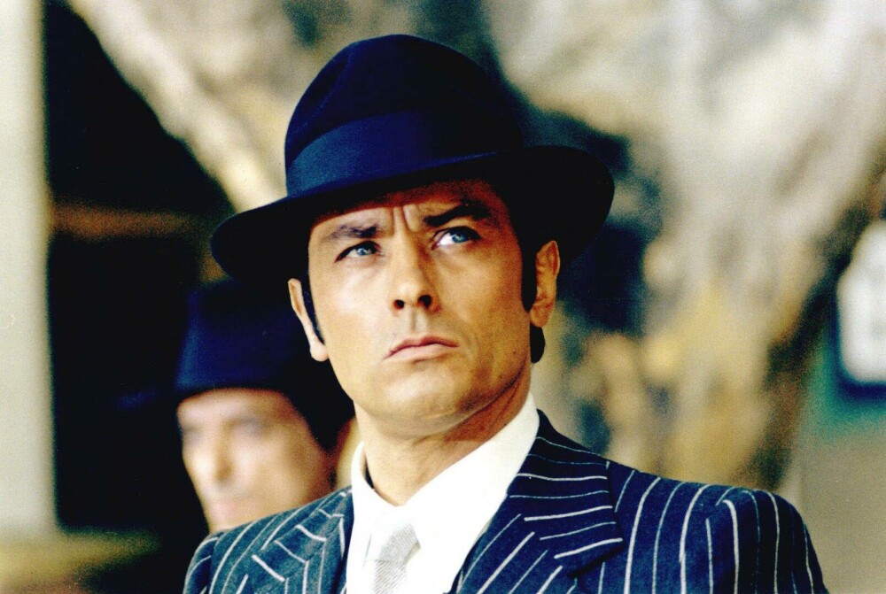 Presa internaţională îşi ia adio de la legendarul Alain Delon. „Cel mai frumos bărbat din istoria cinemaului” - Imaginea 14