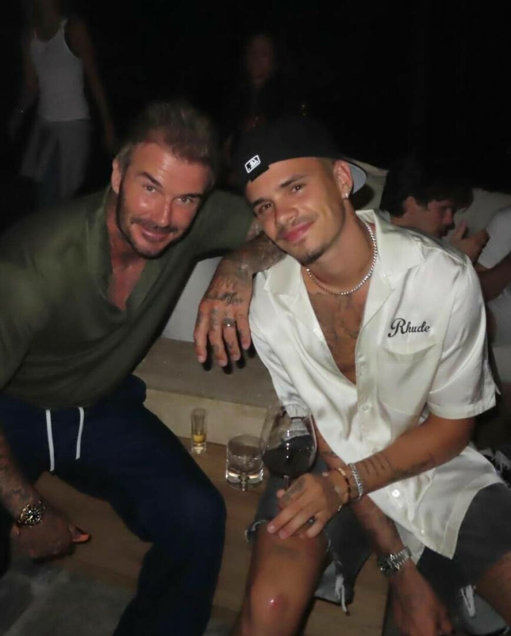 Victoria și David Beckham, vacanță alături de trei dintre copiii lor. Cum au fost surprinși împreună | GALERIE FOTO - Imaginea 2