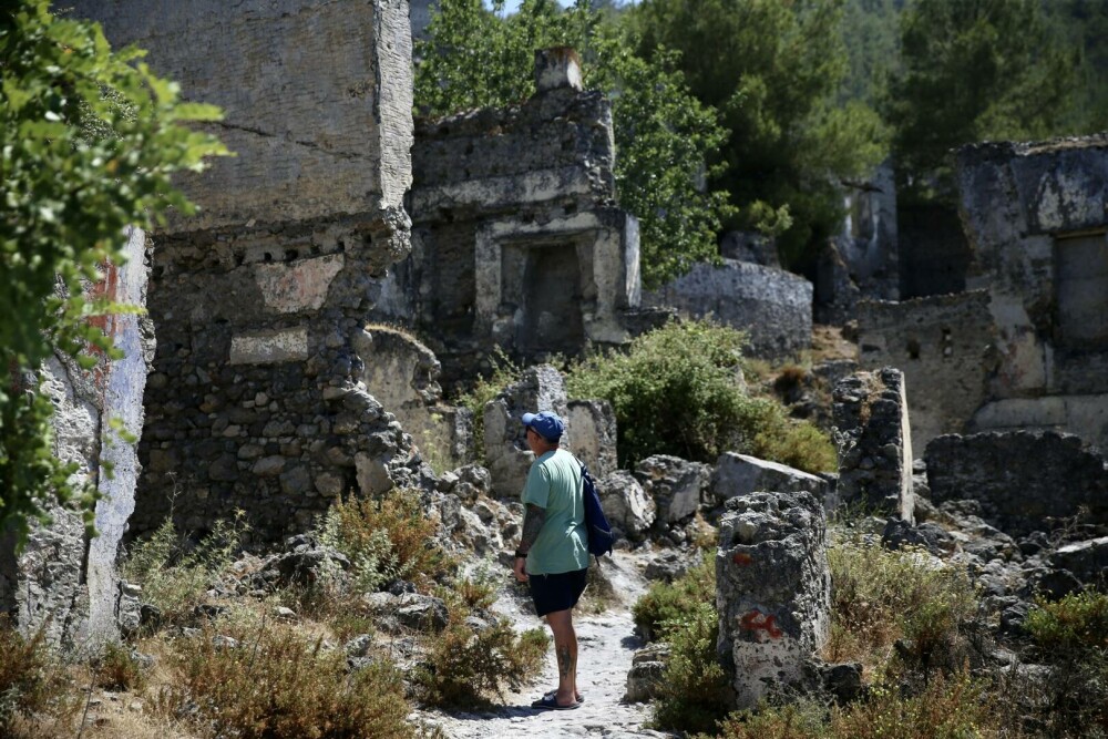 Orașul fantomă din Europa. A rămas pustiu în urmă cu mai mult de un secol, iar acum e preferat de turiști | GALERIE FOTO - Imaginea 3