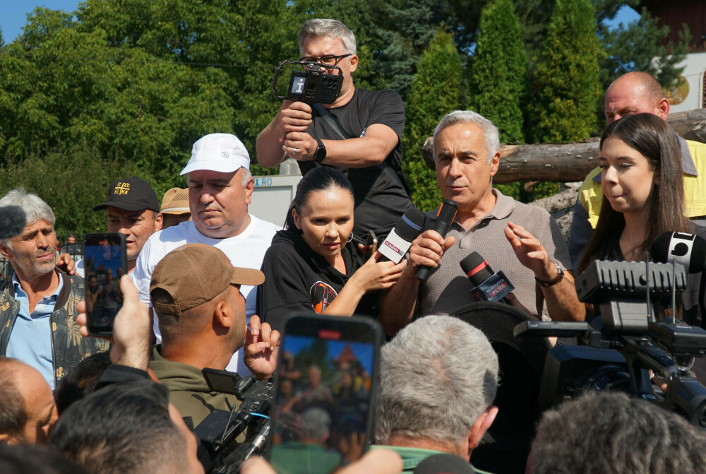 Reacția președintelui CJ Suceava după ce liderii „suveraniști” au mers la Broșteni pentru „poze și like-uri” - Imaginea 4