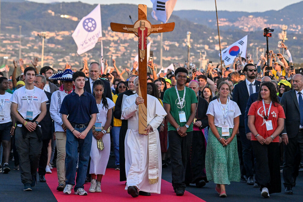 Papa Leon al XVI-lea, la primul său mare eveniment: ”Suntem alături de tinerii din Gaza, de tinerii din Ucraina” - Imaginea 6