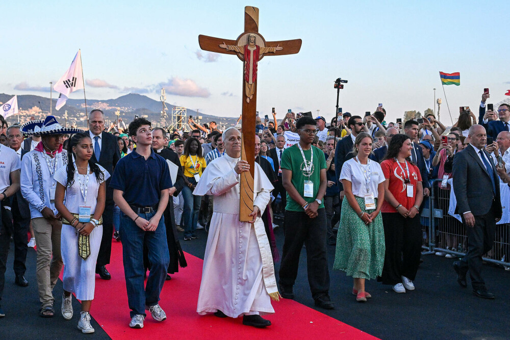 Papa Leon al XVI-lea, la primul său mare eveniment: ”Suntem alături de tinerii din Gaza, de tinerii din Ucraina” - Imaginea 7
