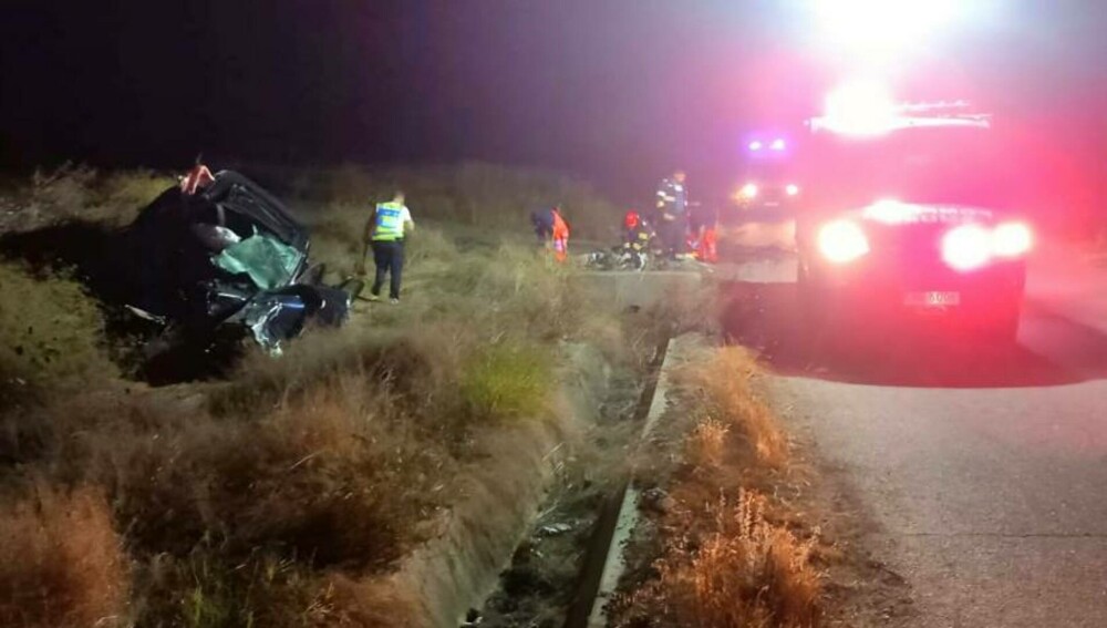 Doi adolescenţi au murit într-un accident cumplit în Teleorman. Alţi doi tineri au fost răniţi. FOTO - Imaginea 2