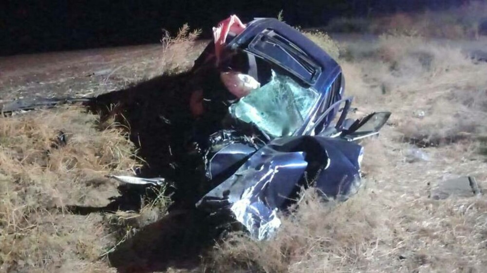 Doi adolescenţi au murit într-un accident cumplit în Teleorman. Alţi doi tineri au fost răniţi. FOTO - Imaginea 1