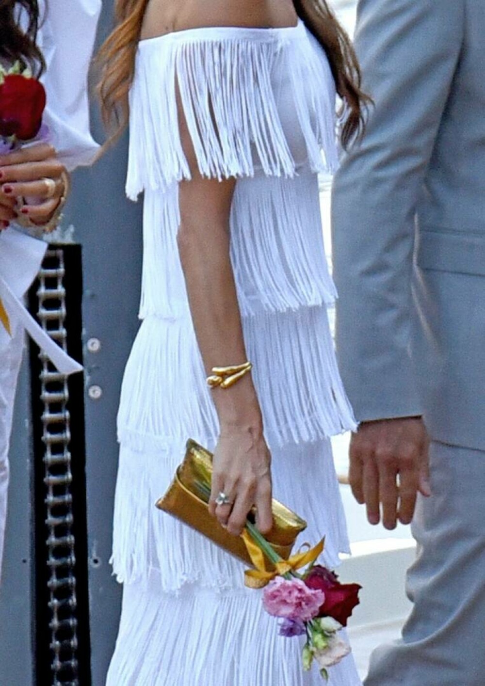 George și Amal Clooney, apariție plină de rafinament pe Lacul Como. Cuplul a atras toate privirile | GALERIE FOTO - Imaginea 16