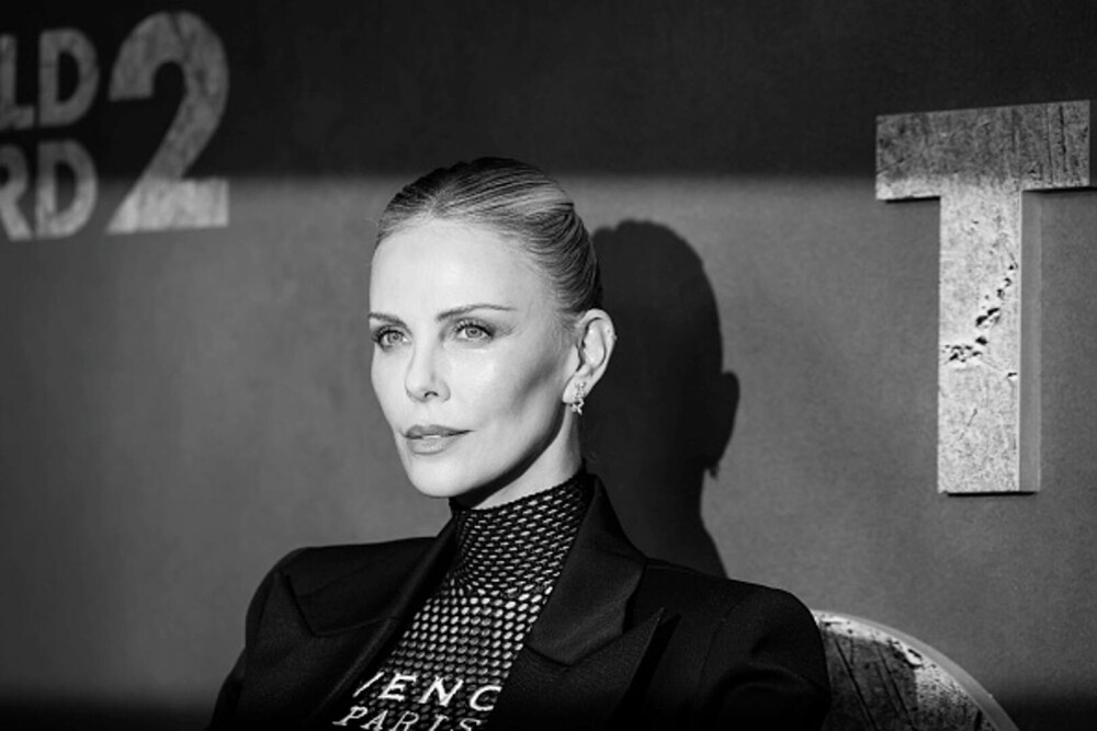 Charlize Theron împlinește 50 de ani. A visat să fie balerină, dar a cucerit Hollywoodul. Imagini de colecție | GALERIE FOTO - Imaginea 19