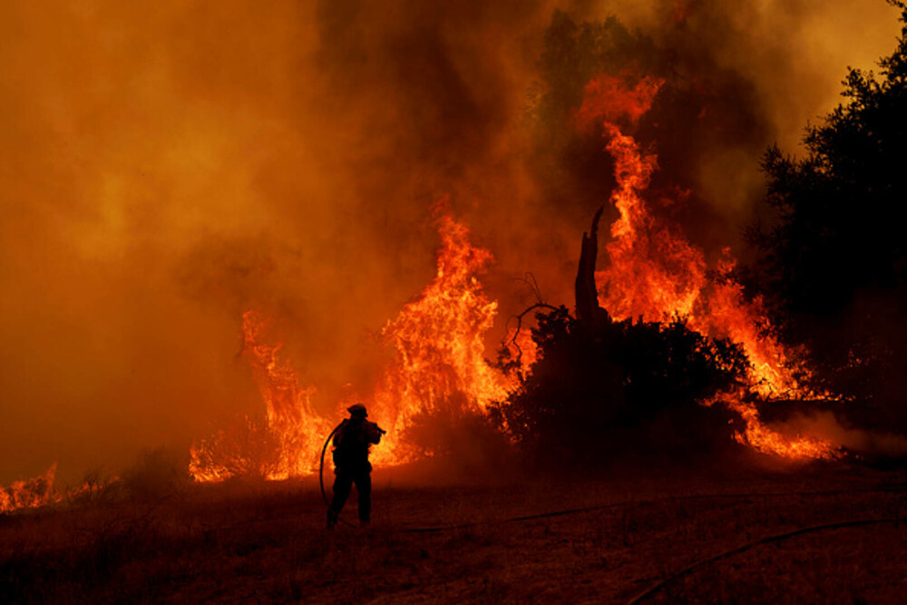MAE, atenţionare de călătorie pentru SUA. Mai multe zone au fost evacuate după un incendiu violent. GALERIE FOTO & VIDEO - Imaginea 14