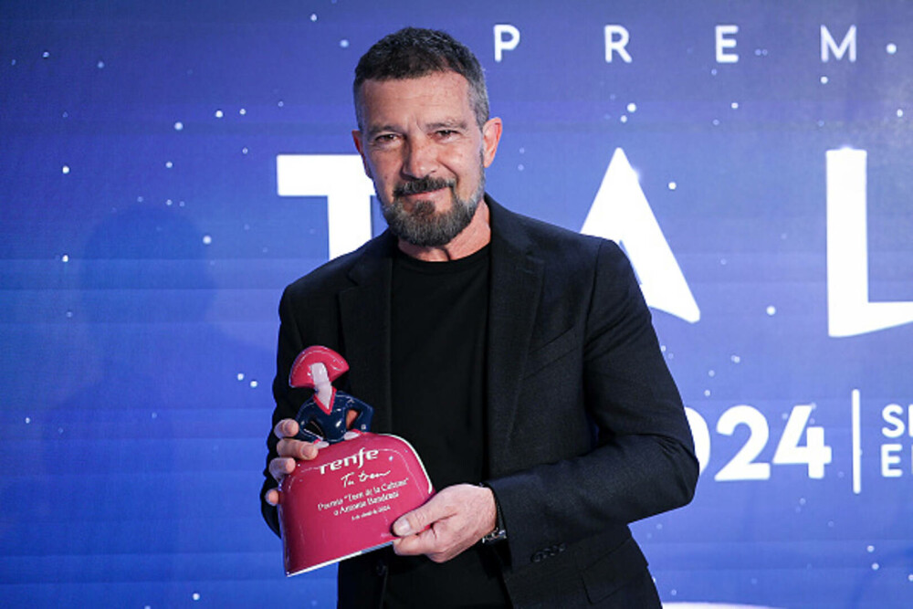 Antonio Banderas împlinește 65 de ani. Cum a devenit unul dintre cei mai apreciați actori din lume. GALERIE FOTO - Imaginea 12