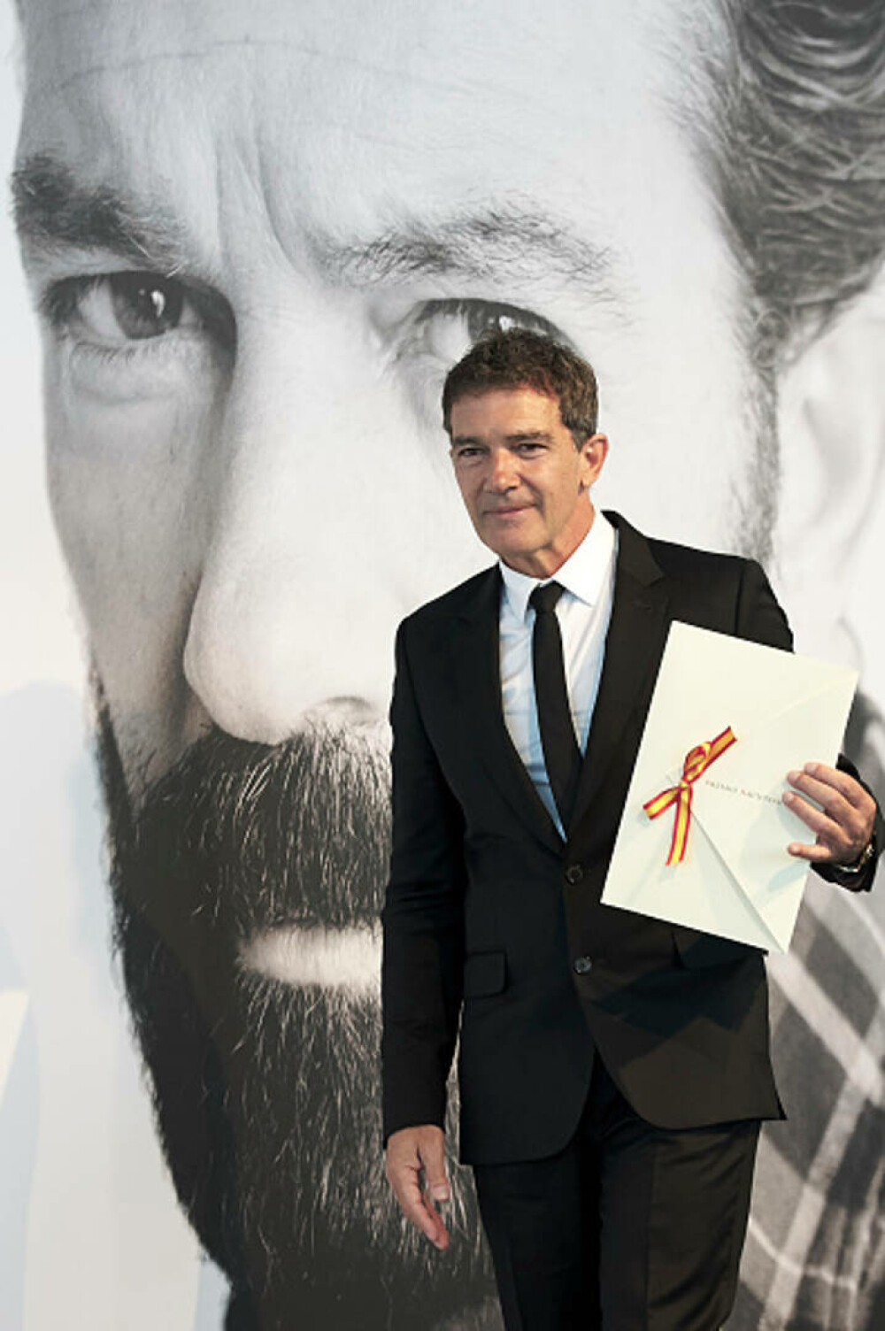 Antonio Banderas împlinește 65 de ani. Cum a devenit unul dintre cei mai apreciați actori din lume. GALERIE FOTO - Imaginea 28