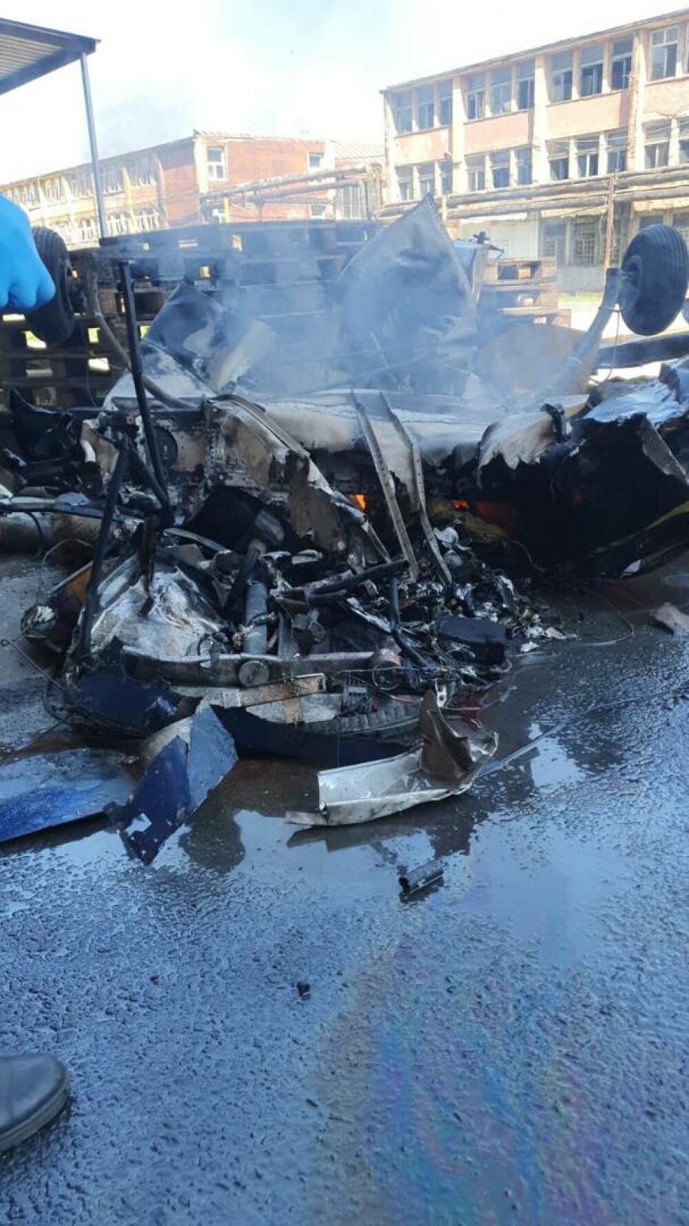 Noi detalii despre avionul care s-a prăbușit în Arad, soldat cu doi morți. Când dispăruse de pe radar - Imaginea 1