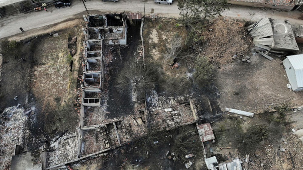 Sudul Europei, în alertă din cauza incendiilor. Flăcările au înghițit case în doar câteva minute, în Grecia și Turcia - Imaginea 8