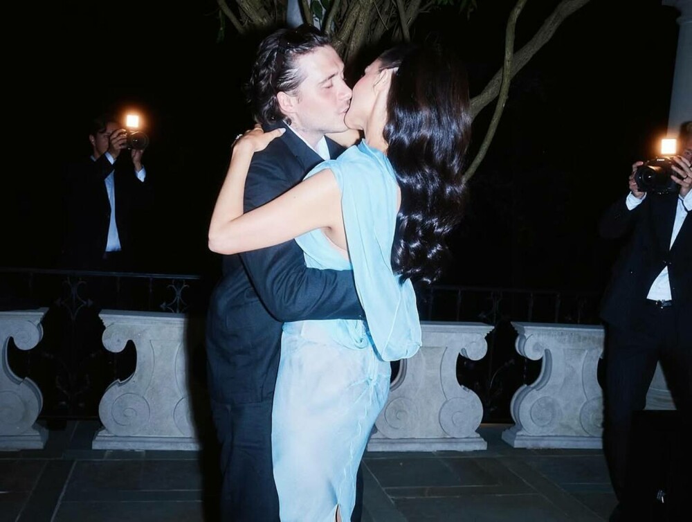 Brooklyn Beckham și Nicola Peltz şi-au reînnoit jurămintele de căsătorie. El nu a invitat niciun membru al familiei lui. FOTO - Imaginea 12