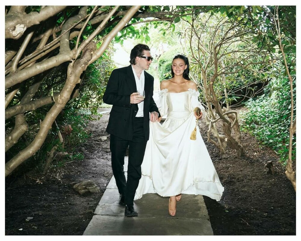 Brooklyn Beckham și Nicola Peltz şi-au reînnoit jurămintele de căsătorie. El nu a invitat niciun membru al familiei lui. FOTO - Imaginea 6