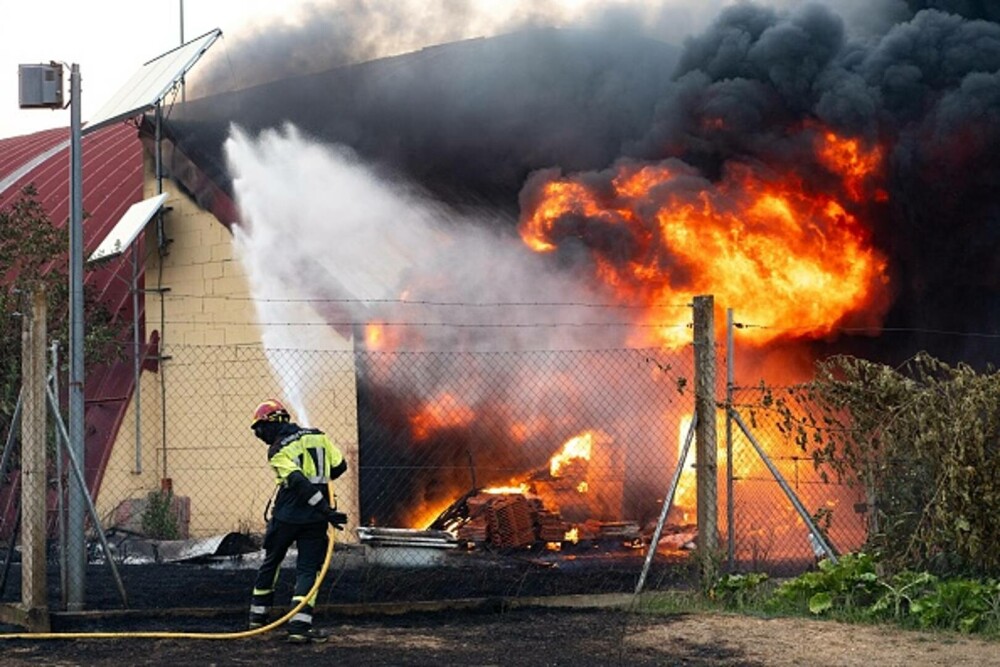 Românul mort în incendiile de vegetație din Spania sărise în foc pentru a-și salva șeful. „Era un om deosebit” - Imaginea 8