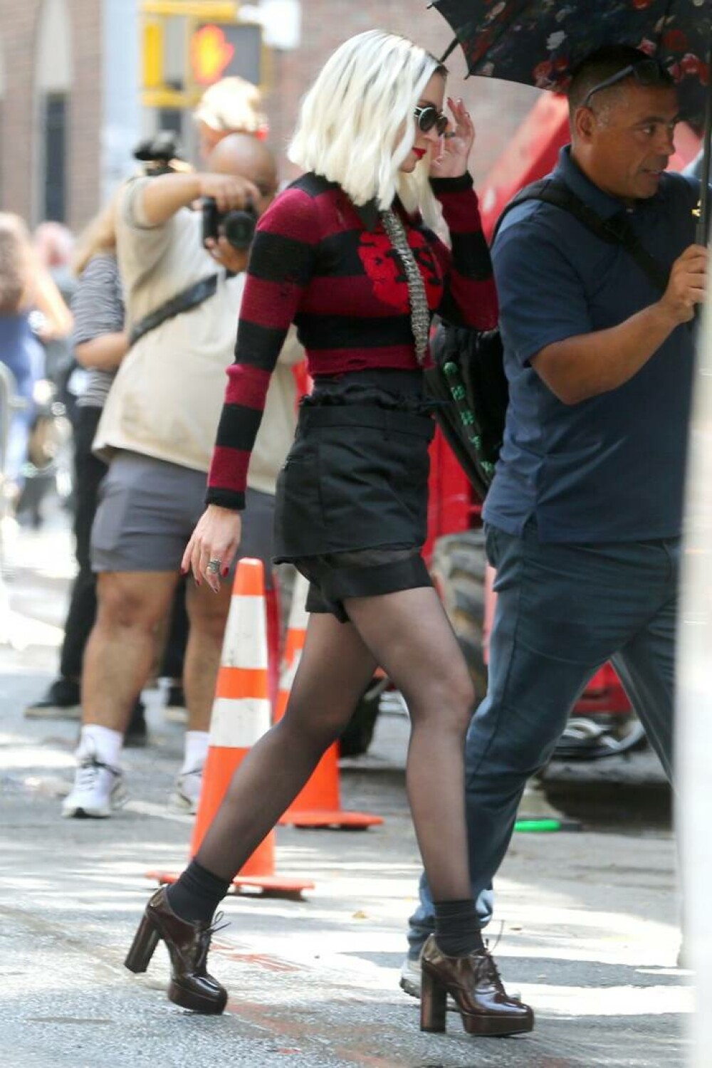 Emily Blunt, de nerecunoscut. Cum s-a transformat actrița pentru rolul din „Diavolul se îmbracă de la Prada 2”. GALERIE FOTO - Imaginea 6