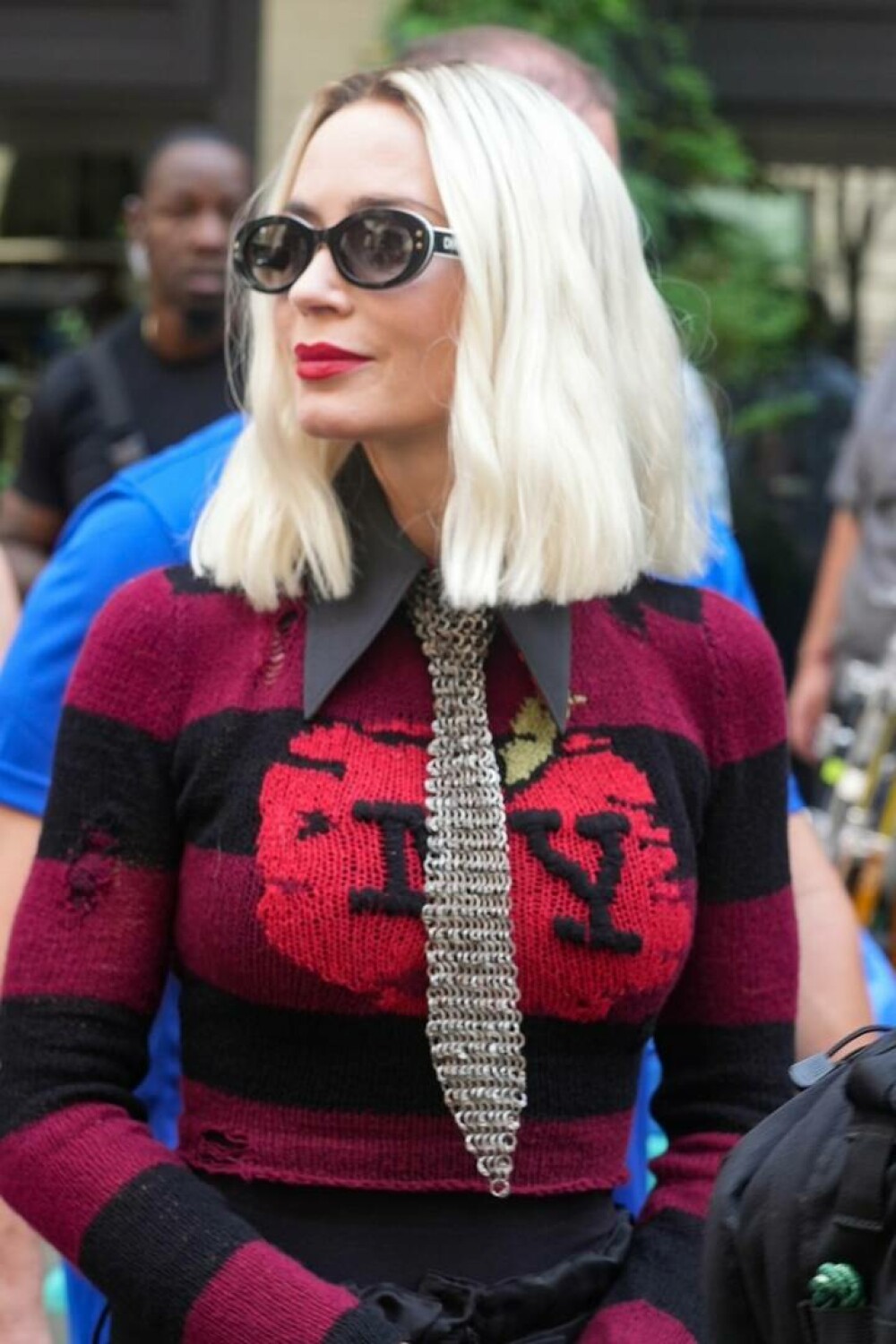 Emily Blunt, de nerecunoscut. Cum s-a transformat actrița pentru rolul din „Diavolul se îmbracă de la Prada 2”. GALERIE FOTO - Imaginea 25