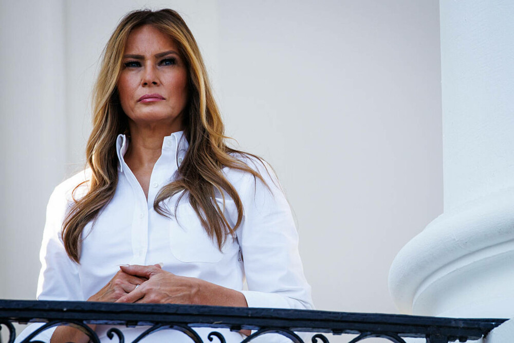 Melania Trump, apariție remarcabilă la brațul lui Donald Trump, de Ziua Recunoștinței. Ce ținută a purtat. GALERIE FOTO - Imaginea 47