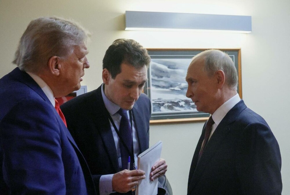 GALERIE FOTO. Cum l-a așteptat Donald Trump cu covorul roșu pe Vladimir Putin, acuzat de crime de război - Imaginea 31