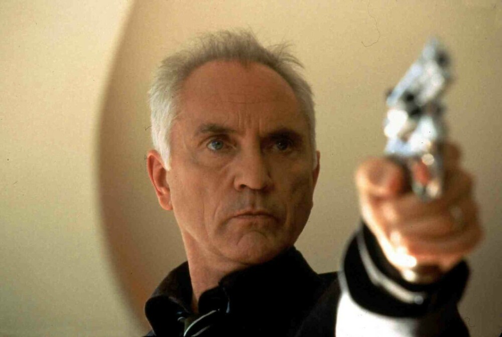 Actorul britanic Terence Stamp, cunoscut pentru rolul negativ din Superman, a murit la 87 de ani - Imaginea 3