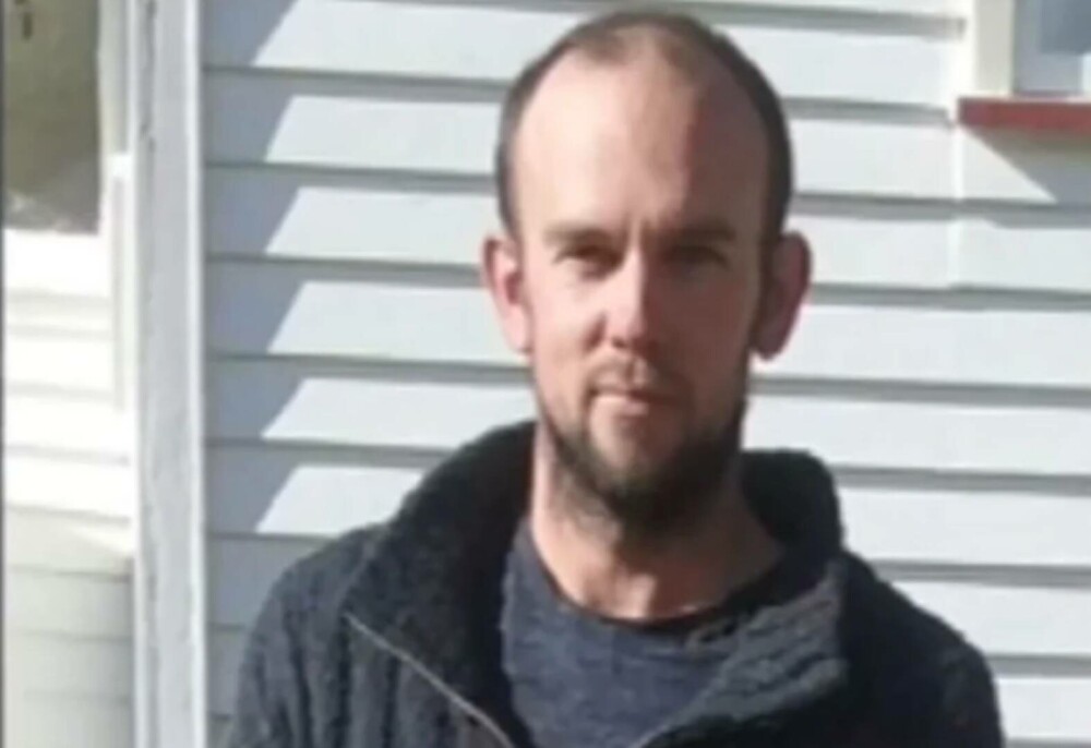 Cei 3 copii ai unei femei au dispărut de 4 ani, în Noua Zeelandă. Un singur om știe unde sunt, dar poliția nu îl poate găsi - Imaginea 2