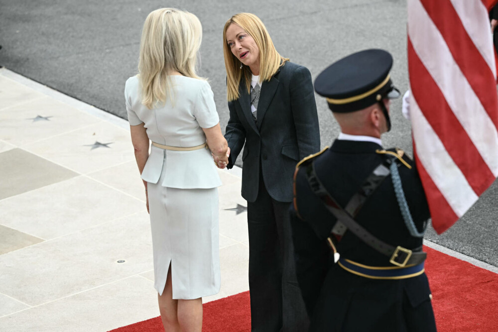 Cine este Monica Crowley, cea care i-a întâmpinat pe liderii europeni la Casa Albă. Scandalul în care a fost implicată. FOTO - Imaginea 4