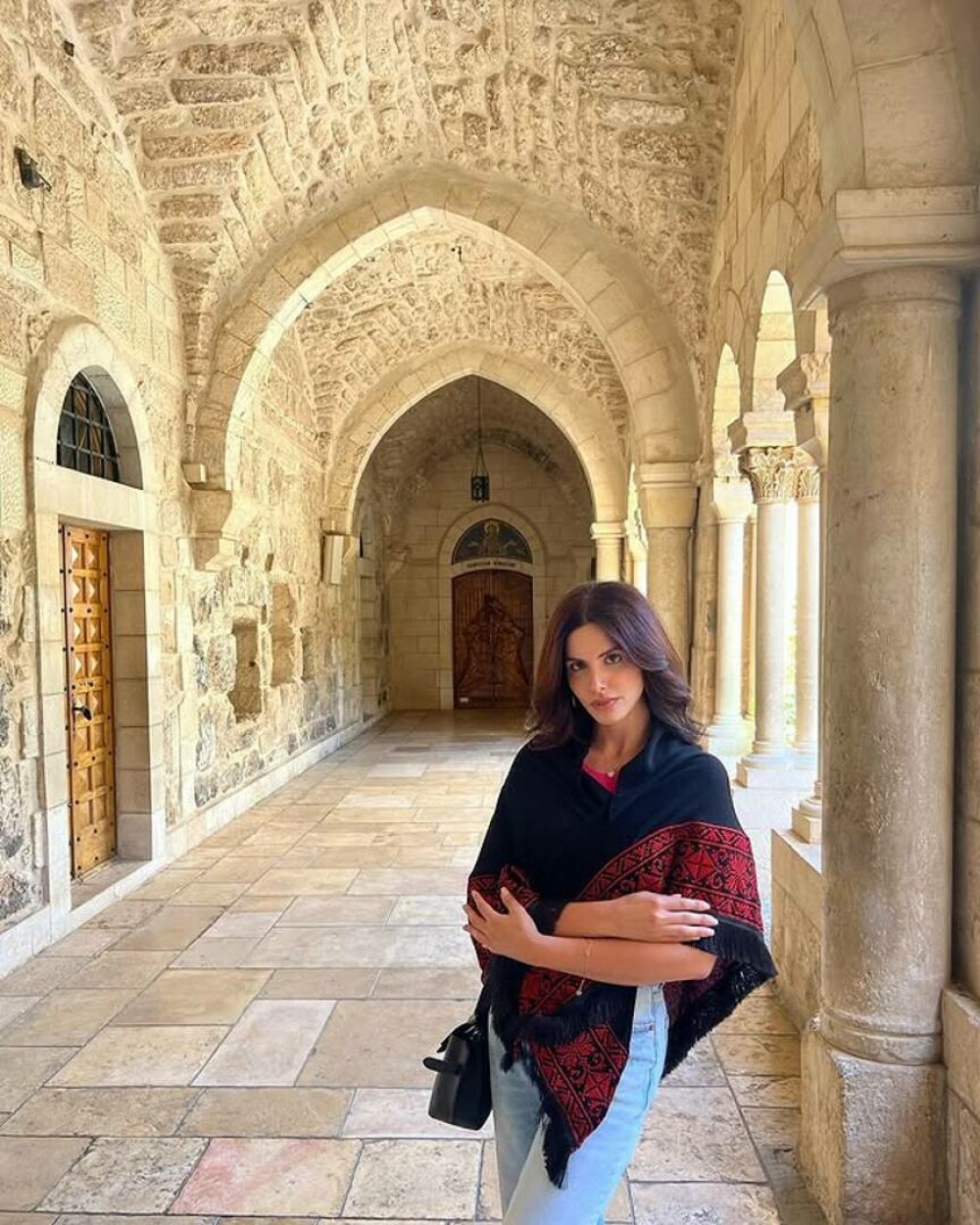 Palestina va fi reprezentată pentru prima dată în istorie la „Miss Universe”. Cine este Nadeen Ayoub | GALERIE FOTO - Imaginea 13