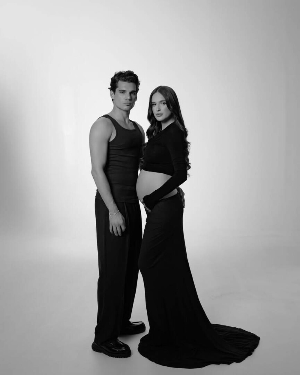 Elena, soția lui Ianis Hagi, a născut un băiețel. Gheorghe Hagi a devenit bunic pentru prima dată - Imaginea 38