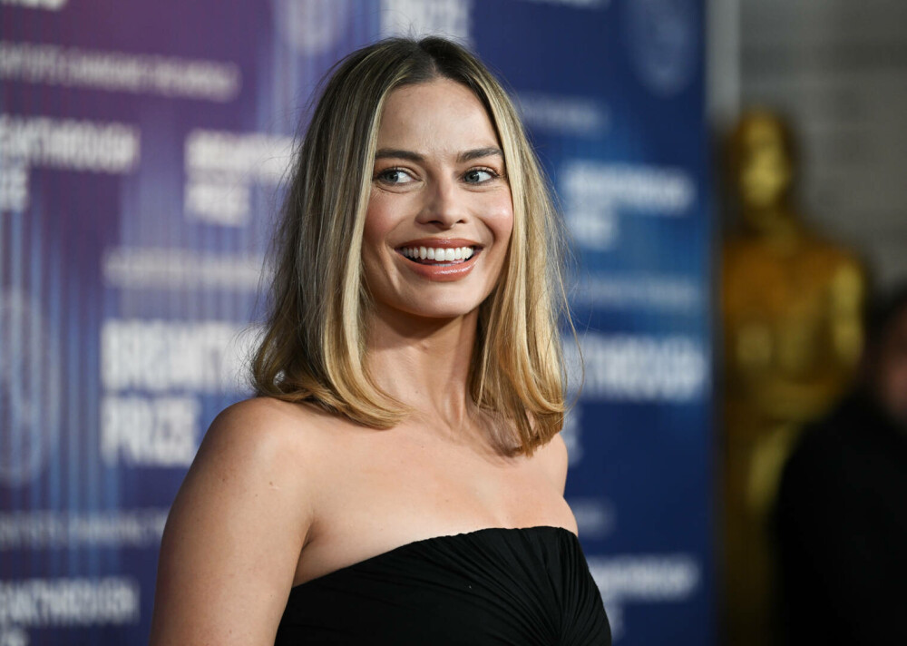 Margot Robbie, apariție plină de eleganță la un eveniment monden. Cum arată la câteva luni după naștere. FOTO - Imaginea 2