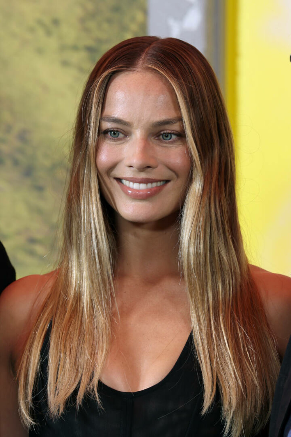 Margot Robbie, apariție plină de eleganță la un eveniment monden. Cum arată la câteva luni după naștere. FOTO - Imaginea 14