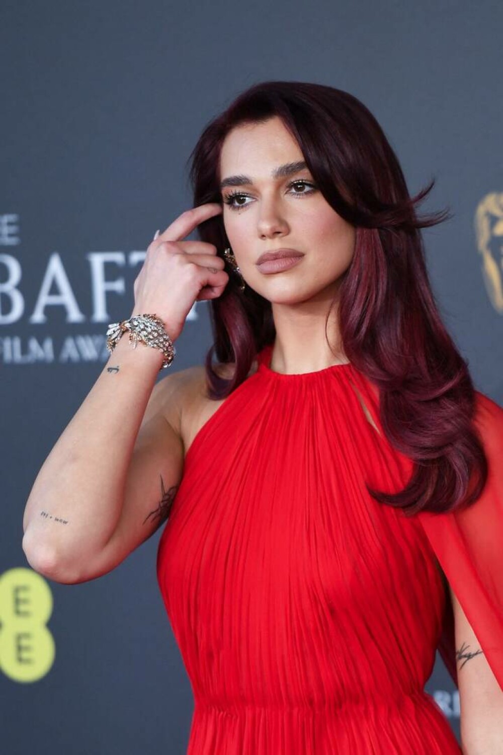 Dua Lipa a apărut „în franjuri” la o cină privată din New York. Și-a afișat silueta de invidiat - Imaginea 38