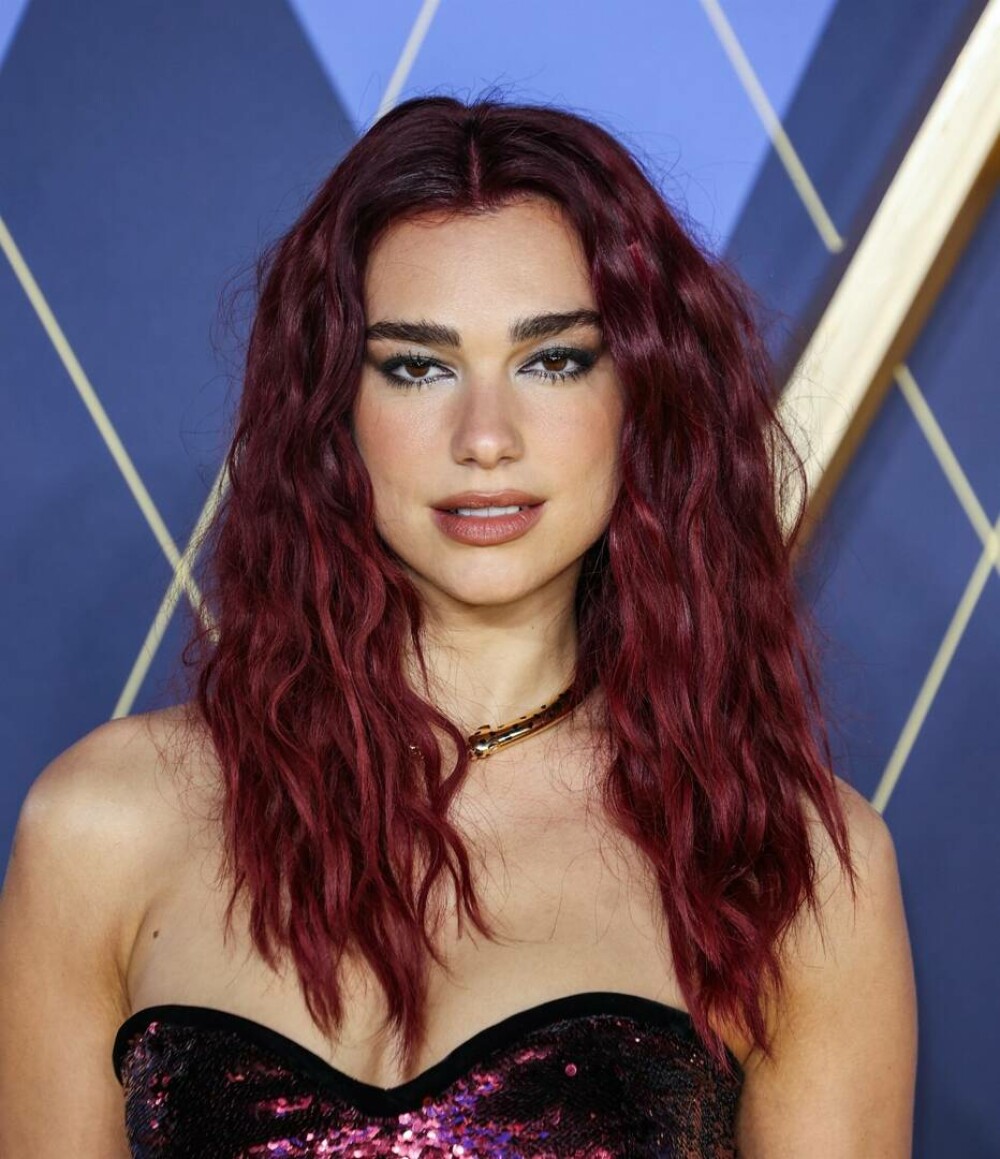 Dua Lipa a apărut „în franjuri” la o cină privată din New York. Și-a afișat silueta de invidiat - Imaginea 12