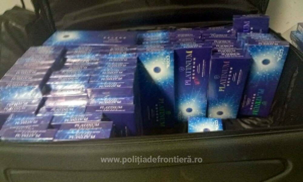 Ce au ascuns în bagajele de cală doi români care veneau din Dubai. Captura făcută de vameși pe Aeroportul Otopeni. FOTO - Imaginea 3