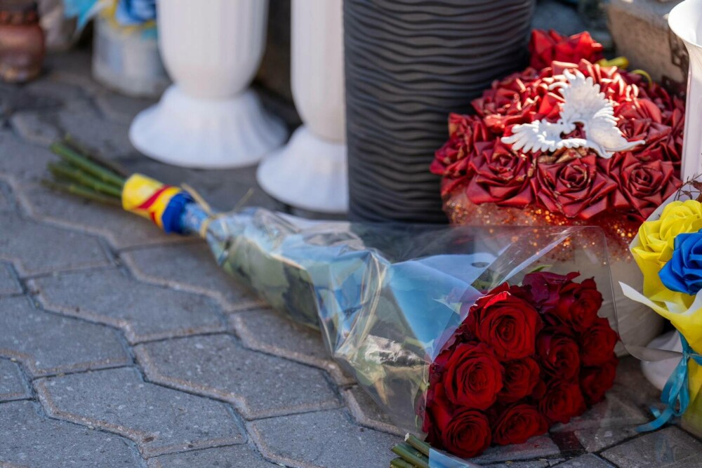 Ionuţ Moşteanu, de Ziua Drapelului în Ucraina: „România rămâne ferm alături de Ucraina. Nu vom ceda propagandei Moscovei” - Imaginea 3